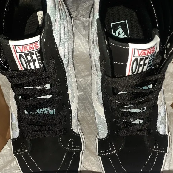 VANS X SE BIKES &quot;SK8-HI REISSUE&quot; SHOES Color: Black/Plume Size: 7.5 Mens