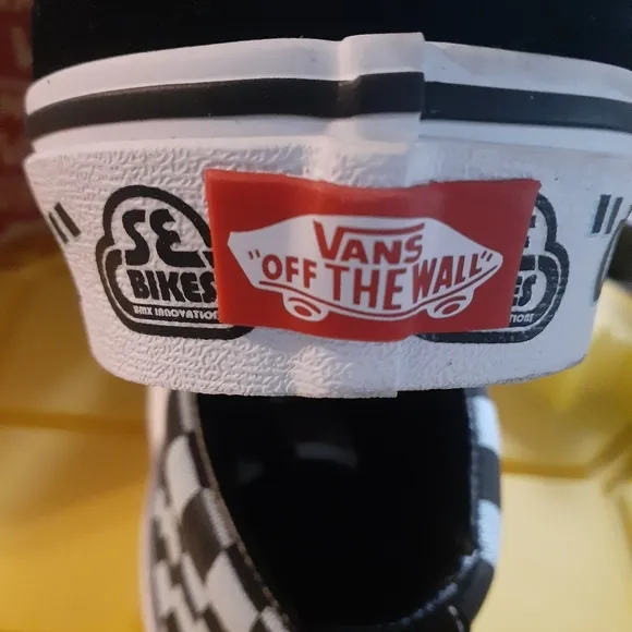VANS X SE BIKES &quot;SK8-HI REISSUE&quot; SHOES Color: Black/Plume Size: 7.5 Mens