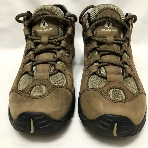 Vasque Mantra Low Top Hiking Shoes