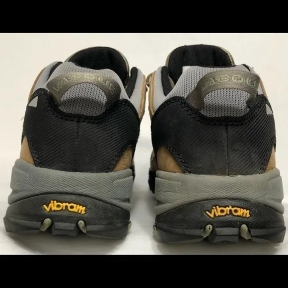 Vasque Mantra Low Top Hiking Shoes