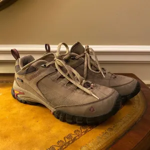 Vasque Womens Talus Trek Low UltraDry Hiking Shoes Size 8.5