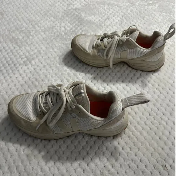 Venturi Bicolor Suede Running Sneakers Women's 9 White Natural Trainers