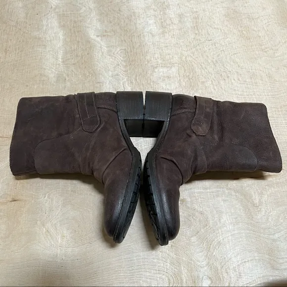Vera Wang Lavender Label Boots Brown Size 6