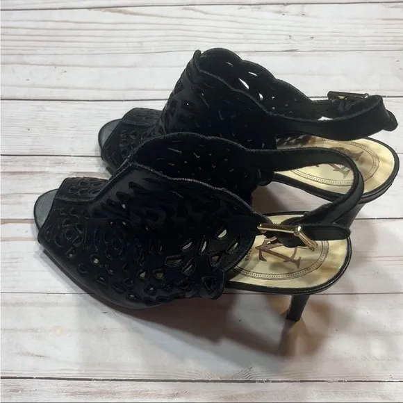 Vero Cuoio Black Leather Sling Back Embroidered Heels