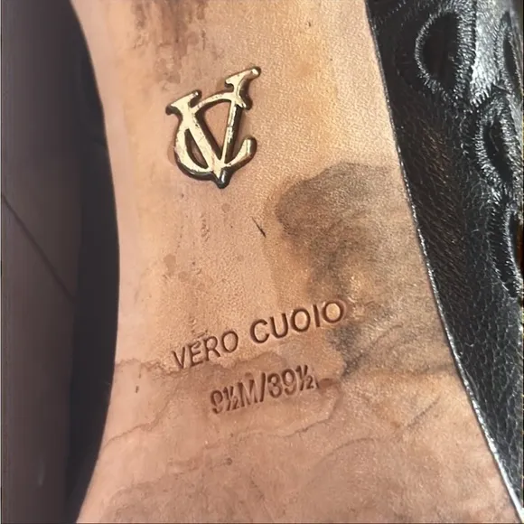 Vero Cuoio Black Leather Sling Back Embroidered Heels