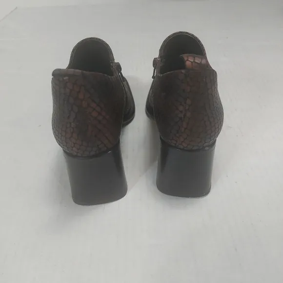 VERO CUOIO Italian Leather Slipon Women's Block Heels Shoes Size 9.5M