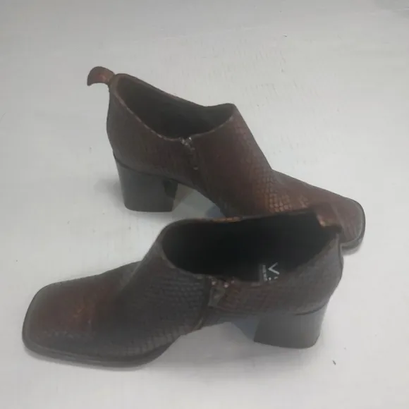 VERO CUOIO Italian Leather Slipon Women's Block Heels Shoes Size 9.5M