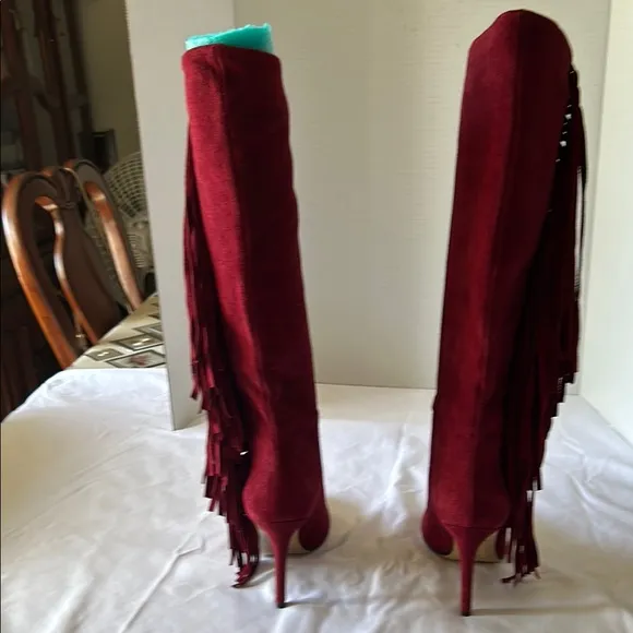 Vero Cuoio Red Over the Knee Boots Sleek Design