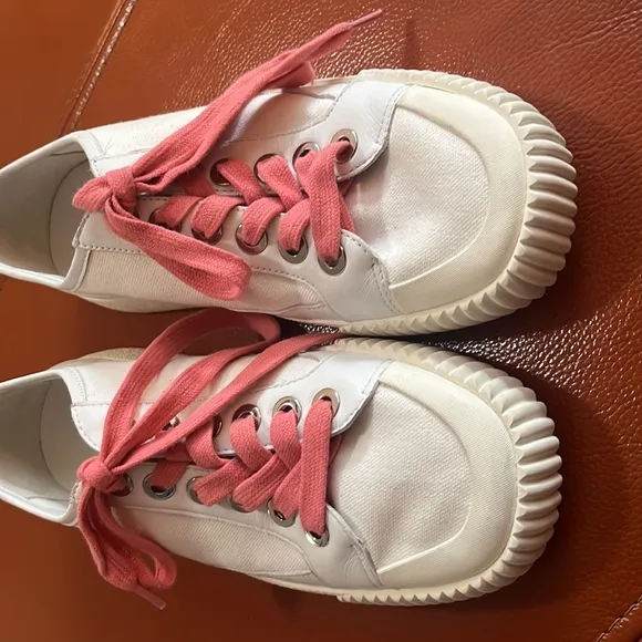 Veronica Beard Sneakers Shoes