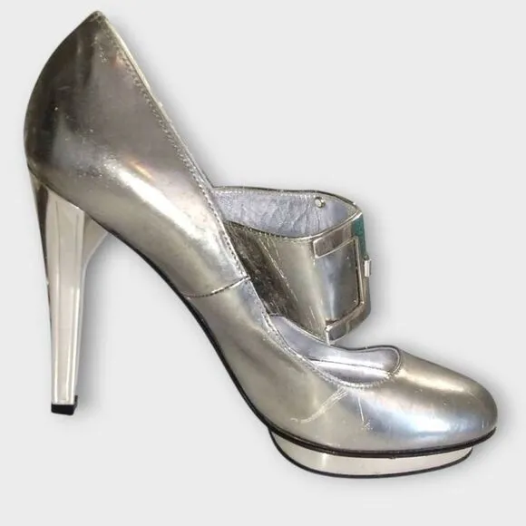 Versace Shoes Sz 7.5 (37.5)100% Leather Metallic Silver Heel 4&quot; Royalty OldMoney