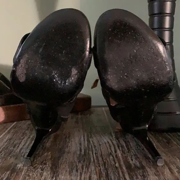 Via SPIGA Nya Black Leather Caged Bootie