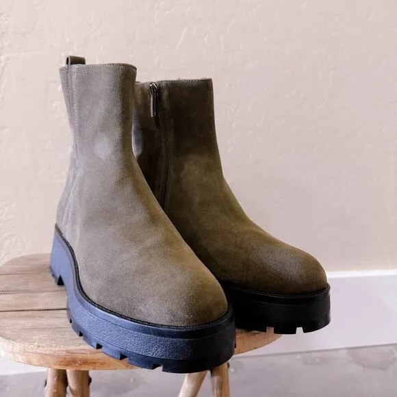 Vince Camuto Neframes Leather Suede Chelsea Ankle Boots Army Green Olive 6.5 NWT
