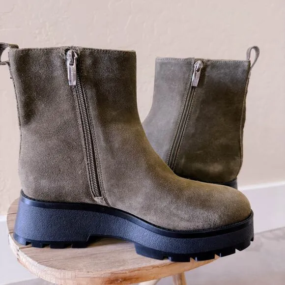 Vince Camuto Neframes Leather Suede Chelsea Ankle Boots Army Green Olive 6.5 NWT