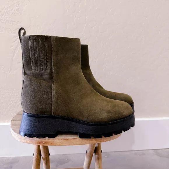 Vince Camuto Neframes Leather Suede Chelsea Ankle Boots Army Green Olive 6.5 NWT