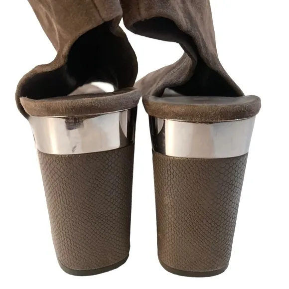 VINCE Fenmore Taupe Brown Suede Peep Toe Ankle Bootie Boot Heels