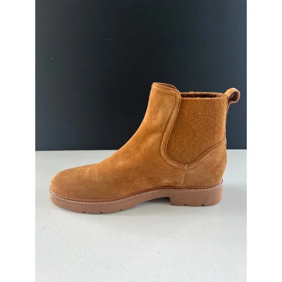 Vince Rue women's Chelsea Tan suede Ankle Boots 9.5