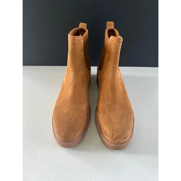 Vince Rue women's Chelsea Tan suede Ankle Boots 9.5