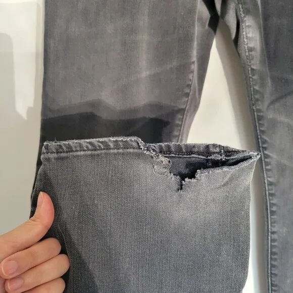 Vince Washed Out Ash Gray Ripped Distressed Bleached Denim Jean Pants Size 34
