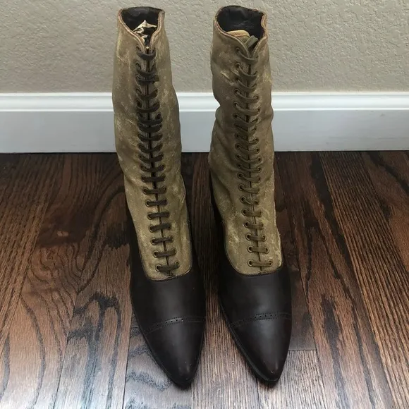 Vintage 1800’s All America Women’s Lace Up Leather/Canvas Victorian Narrow Boots