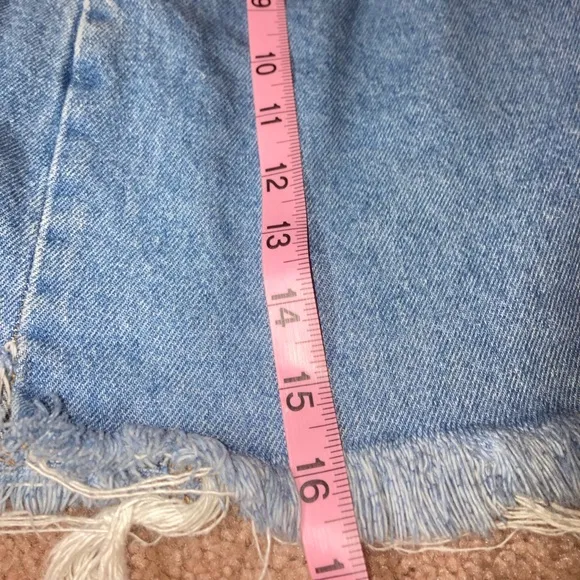 Vintage 🇺🇸 Distressed Denim Mini Skirt