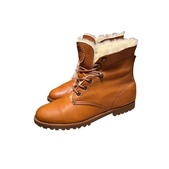 Vintage Esprit Y2K Woman's Sherpa Lined  Leather Boots Size US 7.5