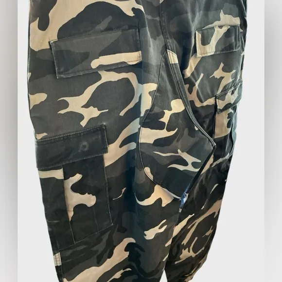 VINTAGE Military Snow Camo Set by LADIGA | 2-Piece Shirt &amp; Pants | Size XXL