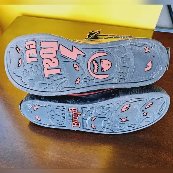 Vintage Rare! Emily the Strange TUK Sneaker Boots Size 8