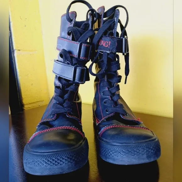 Vintage Rare! Emily the Strange TUK Sneaker Boots Size 8