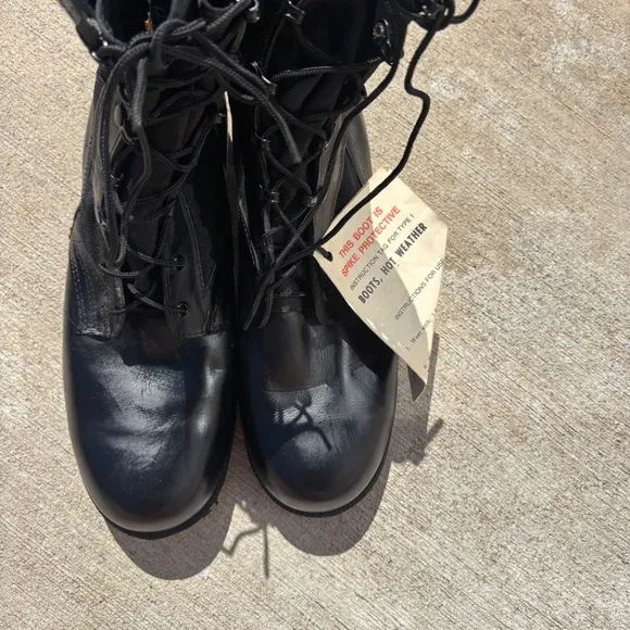 Vintage RO Search Black Leather Military US Army Combat Boots Men's 11 1/2 R NEW