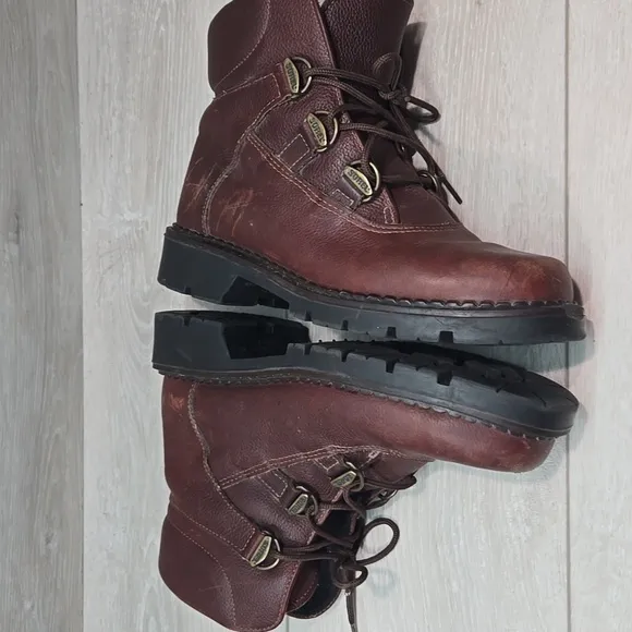 Vintage Sorel Women Y2K Brown Canada Leather Boots Shoes Square Toe Shoes Sz 8M