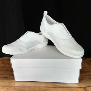 Vionic Denver Slip On Sneaker White Snake Print Slip-on Sneakers Size 8.5