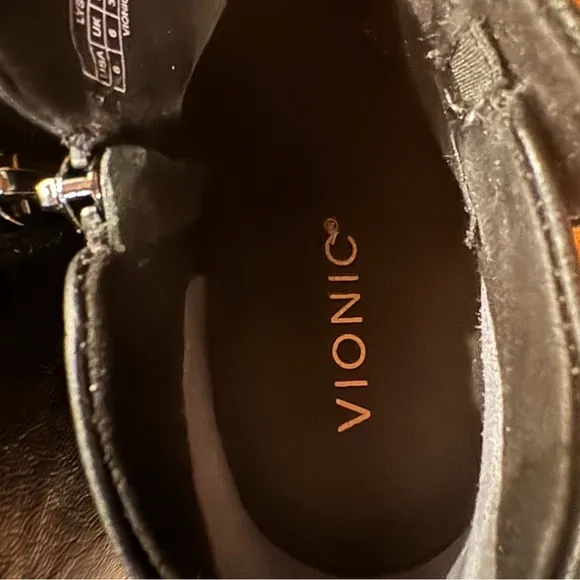 Vionic Lyssa- size 8-  Black Leather Ankle Boots