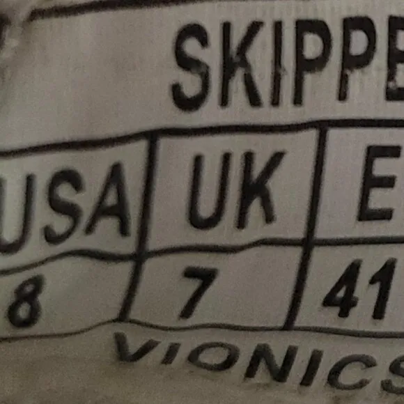 Vionic Skipper Men's Size US 8 Gray Slip-On Beach Comfort Sneaker Boat Shoes.