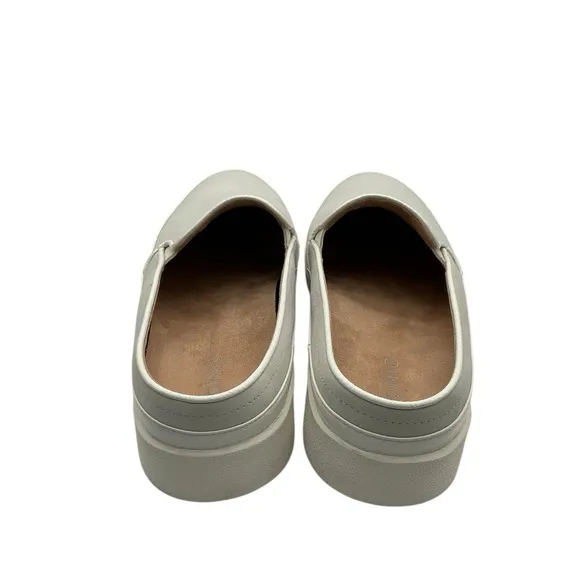 Vionic women mules leather Gray Slip-On Shoes size 10