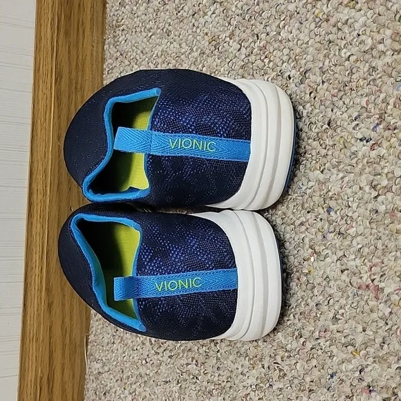Vionic Women's Agile Hydra Slip On Shoes Blue Fabric Sz 11