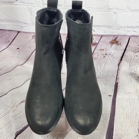 Vionic Women's Size 6.5 Black Waterproof Comfort Ankle Nubuck Boots