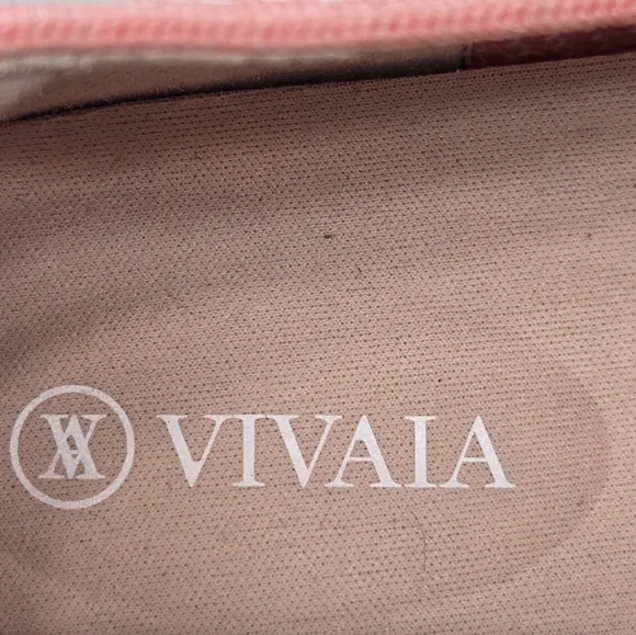 VIVAIA Pink Chevron Square Toe Slip On Pink Blend Shoes Size 39.5