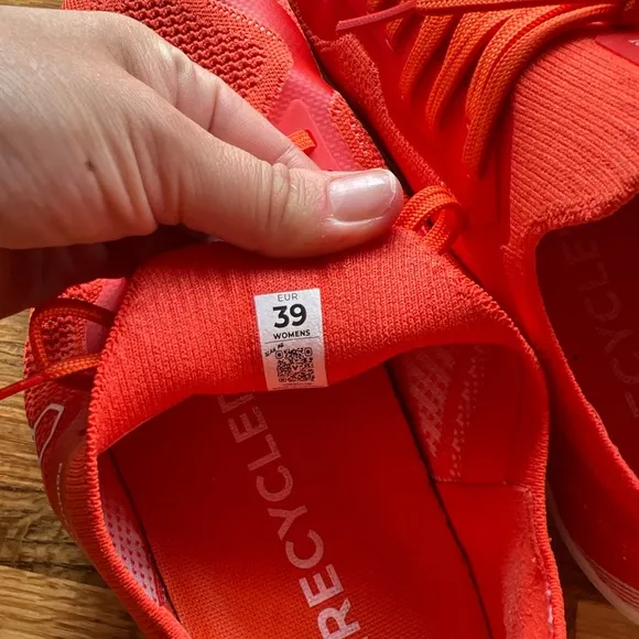 Vivobarefoot Womens Primus Lite Sz 39/8 US Knit Mesh Shoes Flame Orange NWOB