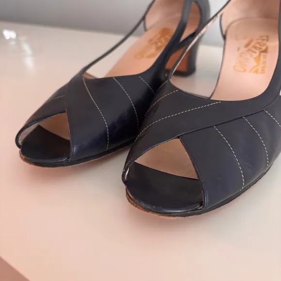 Vtg Salvatore Ferragamo Open Toe Heels Sz 9 40 Navy Blue Leather Shoes Pumps