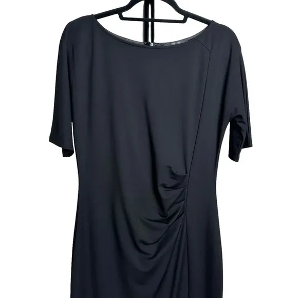 Weekend Max Mara Size Large Jersey Boat Neck Short Sleeve Dress Black Drape Soft