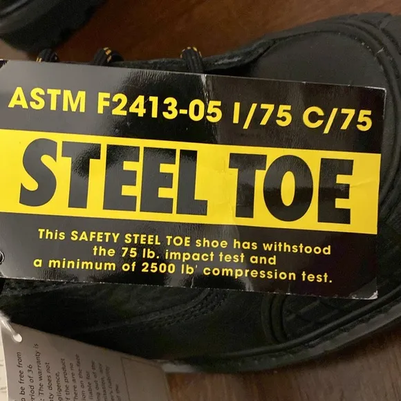 Wenger Swiss Army Flint Protected Titanium  Safety Steel Toe Mid Boots Mens  9