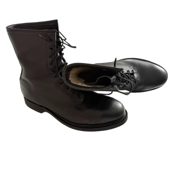 Wolverine Black Military Combat Boots - Vintage Aug 1992. Men’s 10.5R.