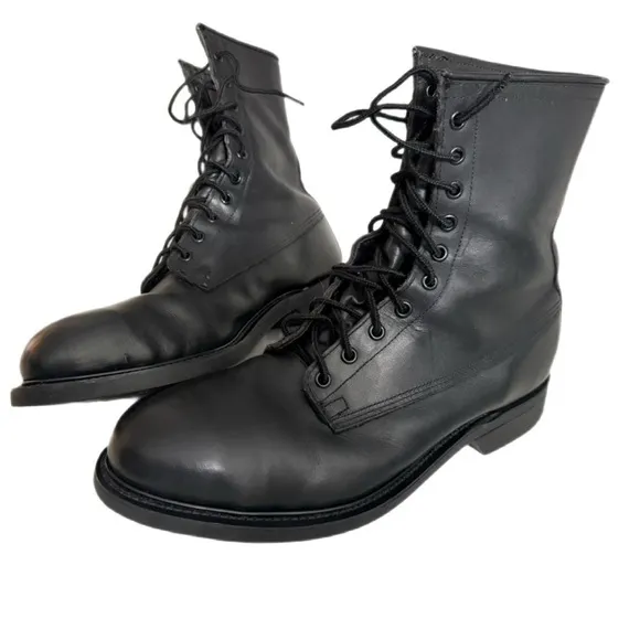 Wolverine Black Military Combat Boots - Vintage Aug 1992. Men’s 10.5R.