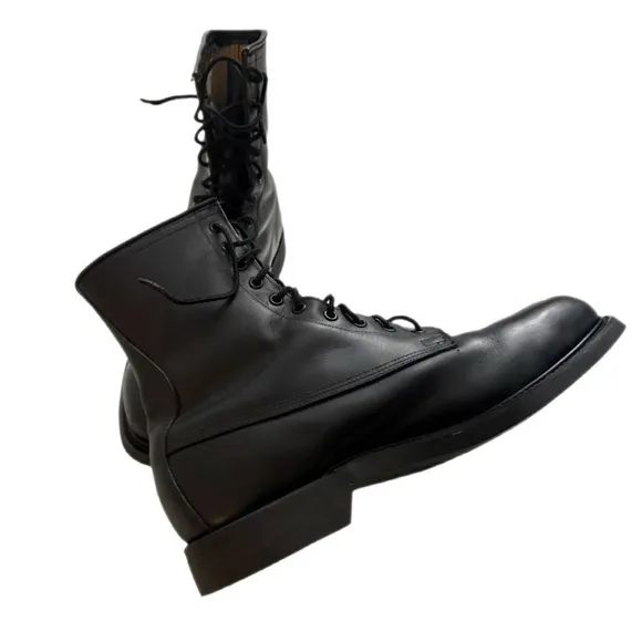 Wolverine Black Military Combat Boots - Vintage Aug 1992. Men’s 10.5R.