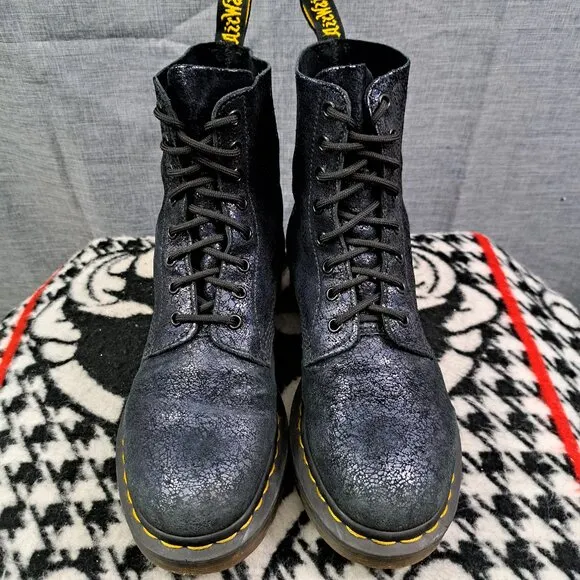 Women Doc Martens1460 Pascal AirWave Black Boots Size 9