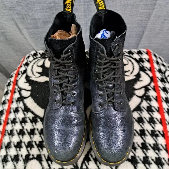 Women Doc Martens1460 Pascal AirWave Black Boots Size 9