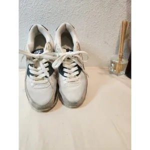 women Nike Air Max 90 Sail / Medium Olive /Phantom/Light Bone size 7  FZ5193-133