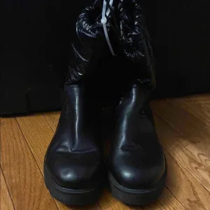 Women's Black Heeled Boots
