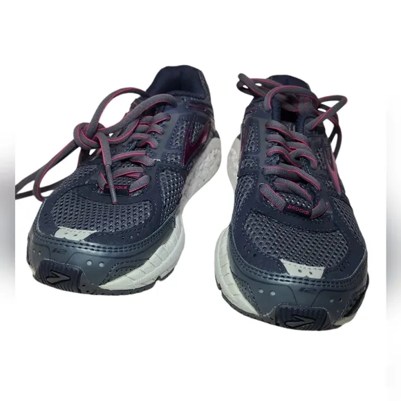 Women's Brooks Addiction 12 Grey 2A Narrow 120188 2A 463 Ombreblue Size 5 New