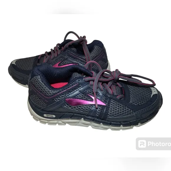 Women's Brooks Addiction 12 Grey 2A Narrow 120188 2A 463 Ombreblue Size 5 New